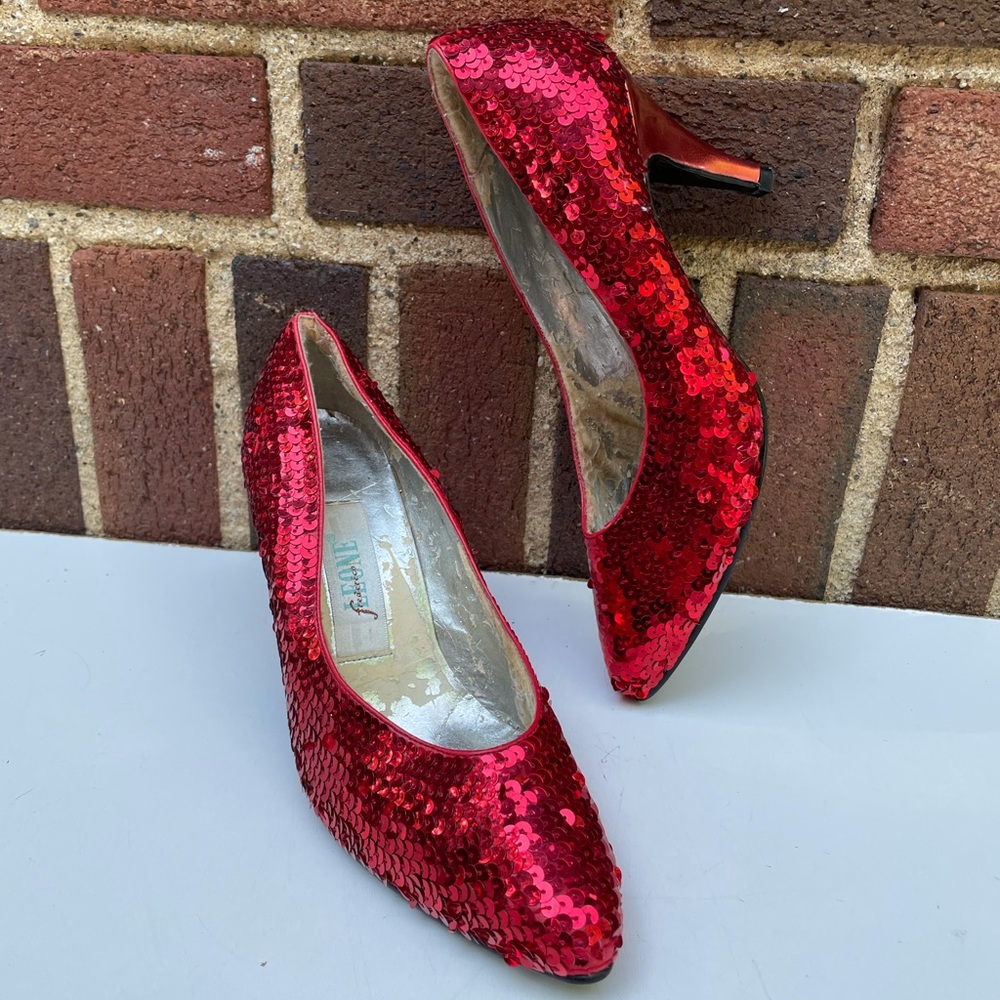 Federico Leone Ruby Red Sequin Slippers Size 6